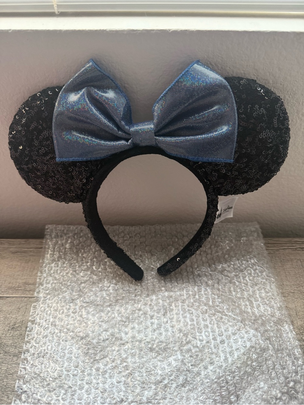 NWOT Disney Parks Sequin Black Mouse Ears Headband with Shimmery Blue Bow